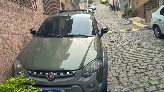 FIAT STRADA 1.8 MPI ADVENTURE CD 16V FLEX 3P AUTOMATIZADO FIAT STRADA 1.8 MPI ADVENTURE CD 16V FLEX 3P AUTOMATIZADO